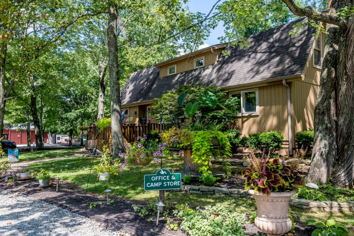 The Lodge at Paddle Trail